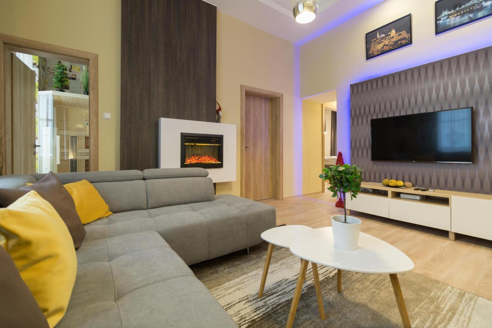 בודפשט Exlcusive & City Central Located Suite By Prestige Homes מראה חיצוני תמונה